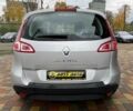 Рено Сценик 2011 в Стрые на Automoto.ua Серый Рено Сценик, объемом двигателя 2 л и пробегом 215 тыс. км за 7500 $, фото 5 на Automoto.ua