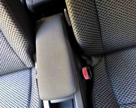 Рено Сценик 2011 в Львове на Automoto.ua Серый Рено Сценик, объемом двигателя 1.6 л и пробегом 127 тыс. км за 7000 $, фото 6 на Automoto.ua