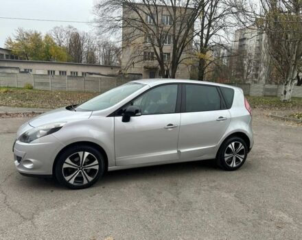 Сірий Рено Сценік, об'ємом двигуна 1.6 л та пробігом 165 тис. км за 8400 $, фото 10 на Automoto.ua