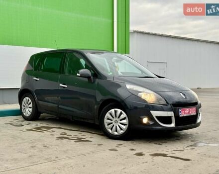 Сірий Рено Сценік, об'ємом двигуна 1.6 л та пробігом 233 тис. км за 7999 $, фото 2 на Automoto.ua