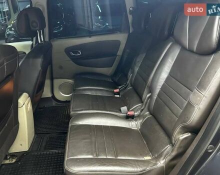 Серый Рено Сценик, объемом двигателя 2 л и пробегом 165 тыс. км за 7800 $, фото 16 на Automoto.ua