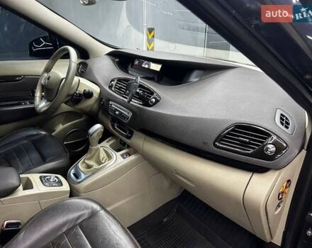 Серый Рено Сценик, объемом двигателя 2 л и пробегом 165 тыс. км за 7800 $, фото 13 на Automoto.ua