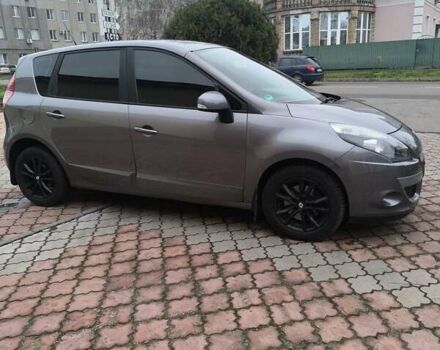 Серый Рено Сценик, объемом двигателя 1.5 л и пробегом 251 тыс. км за 8250 $, фото 19 на Automoto.ua