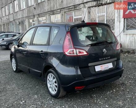 Серый Рено Сценик, объемом двигателя 1.6 л и пробегом 241 тыс. км за 7500 $, фото 3 на Automoto.ua