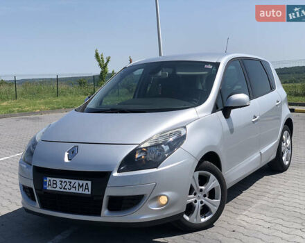 Сірий Рено Сценік, об'ємом двигуна 1.6 л та пробігом 285 тис. км за 6999 $, фото 1 на Automoto.ua