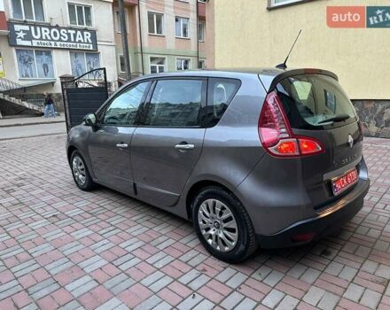 Сірий Рено Сценік, об'ємом двигуна 1.5 л та пробігом 236 тис. км за 6999 $, фото 4 на Automoto.ua