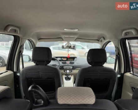 Серый Рено Сценик, объемом двигателя 1.46 л и пробегом 302 тыс. км за 6800 $, фото 70 на Automoto.ua