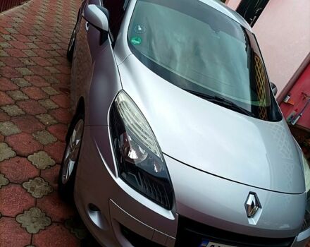 Серый Рено Сценик, объемом двигателя 1.5 л и пробегом 275 тыс. км за 6900 $, фото 2 на Automoto.ua