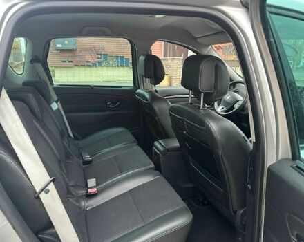 Сірий Рено Сценік, об'ємом двигуна 1.6 л та пробігом 165 тис. км за 8400 $, фото 17 на Automoto.ua