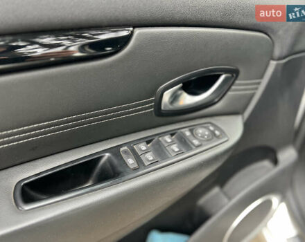 Сірий Рено Сценік, об'ємом двигуна 1.6 л та пробігом 290 тис. км за 7250 $, фото 29 на Automoto.ua