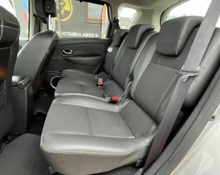 Рено Сценик 2011 в Стрые на Automoto.ua Серый Рено Сценик, объемом двигателя 2 л и пробегом 215 тыс. км за 7500 $, фото 21 на Automoto.ua