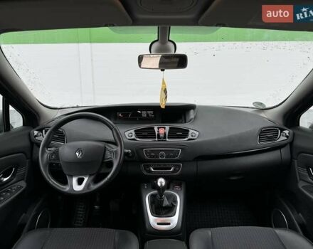 Сірий Рено Сценік, об'ємом двигуна 1.6 л та пробігом 233 тис. км за 8300 $, фото 29 на Automoto.ua