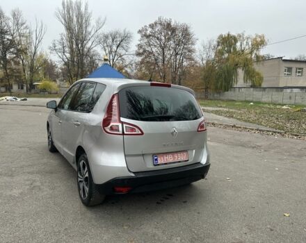 Серый Рено Сценик, объемом двигателя 1.6 л и пробегом 165 тыс. км за 8800 $, фото 6 на Automoto.ua