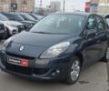 Серый Рено Сценик, объемом двигателя 1.6 л и пробегом 206 тыс. км за 7740 $, фото 1 на Automoto.ua