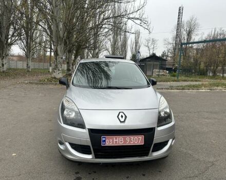 Серый Рено Сценик, объемом двигателя 1.6 л и пробегом 165 тыс. км за 8800 $, фото 13 на Automoto.ua