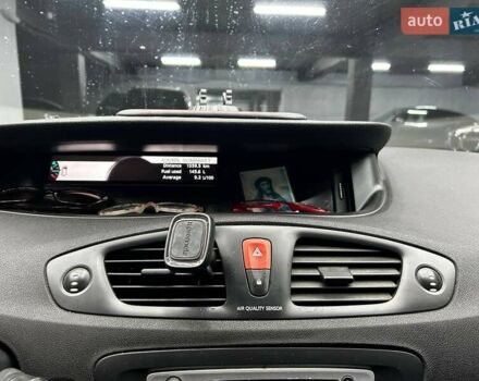 Серый Рено Сценик, объемом двигателя 1.5 л и пробегом 380 тыс. км за 6500 $, фото 9 на Automoto.ua