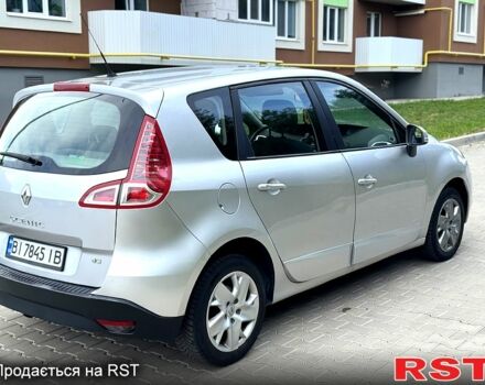 Рено Сценик 2011 в Полтаве на Automoto.ua Серый Рено Сценик, объемом двигателя 1.5 л и пробегом 222 тыс. км за 5500 $, фото 5 на Automoto.ua
