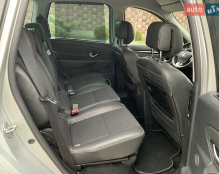 Серый Рено Сценик, объемом двигателя 1.5 л и пробегом 209 тыс. км за 7400 $, фото 14 на Automoto.ua