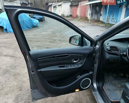 Серый Рено Сценик, объемом двигателя 1.5 л и пробегом 222 тыс. км за 7000 $, фото 24 на Automoto.ua