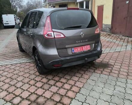 Серый Рено Сценик, объемом двигателя 1.5 л и пробегом 251 тыс. км за 8250 $, фото 7 на Automoto.ua