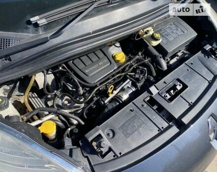 Серый Рено Сценик, объемом двигателя 1.6 л и пробегом 231 тыс. км за 7000 $, фото 11 на Automoto.ua