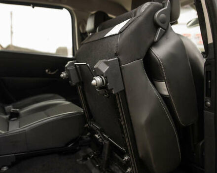 Серый Рено Сценик, объемом двигателя 1.5 л и пробегом 300 тыс. км за 8500 $, фото 14 на Automoto.ua