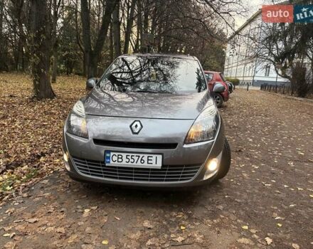 Сірий Рено Сценік, об'ємом двигуна 1.4 л та пробігом 196 тис. км за 8000 $, фото 3 на Automoto.ua