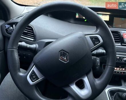 Сірий Рено Сценік, об'ємом двигуна 1.4 л та пробігом 196 тис. км за 8000 $, фото 23 на Automoto.ua