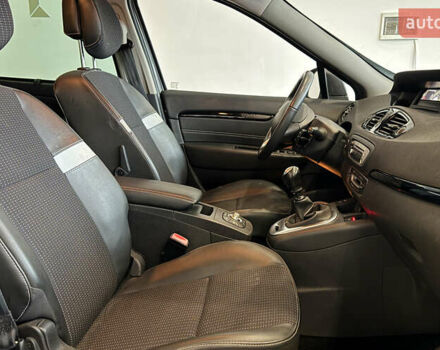 Сірий Рено Сценік, об'ємом двигуна 1.6 л та пробігом 231 тис. км за 8700 $, фото 20 на Automoto.ua