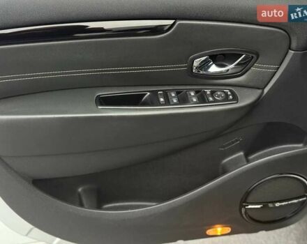 Сірий Рено Сценік, об'ємом двигуна 1.46 л та пробігом 255 тис. км за 7999 $, фото 9 на Automoto.ua