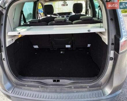 Сірий Рено Сценік, об'ємом двигуна 1.5 л та пробігом 175 тис. км за 8300 $, фото 10 на Automoto.ua