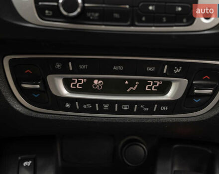 Серый Рено Сценик, объемом двигателя 1.5 л и пробегом 300 тыс. км за 8500 $, фото 10 на Automoto.ua