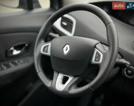 Сірий Рено Сценік, об'ємом двигуна 1.5 л та пробігом 292 тис. км за 7700 $, фото 69 на Automoto.ua