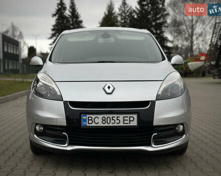 Сірий Рено Сценік, об'ємом двигуна 1.5 л та пробігом 292 тис. км за 7700 $, фото 3 на Automoto.ua
