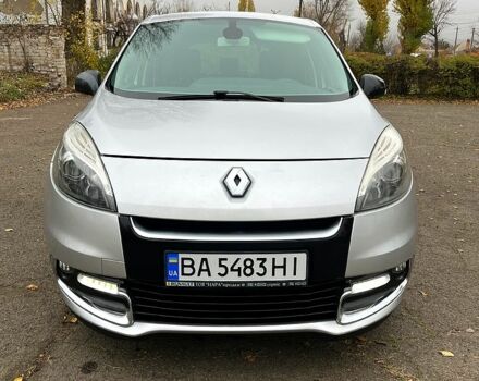 Серый Рено Сценик, объемом двигателя 1.2 л и пробегом 203 тыс. км за 7300 $, фото 4 на Automoto.ua