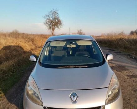 Серый Рено Сценик, объемом двигателя 1.5 л и пробегом 316 тыс. км за 7800 $, фото 11 на Automoto.ua