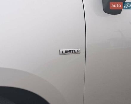 Серый Рено Сценик, объемом двигателя 1.5 л и пробегом 224 тыс. км за 8750 $, фото 6 на Automoto.ua