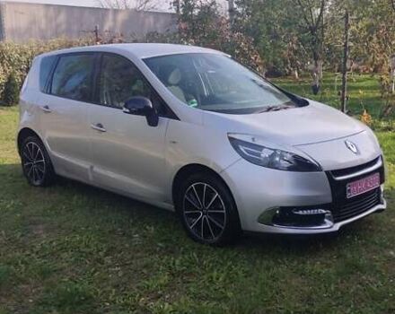 Серый Рено Сценик, объемом двигателя 1.46 л и пробегом 221 тыс. км за 7700 $, фото 2 на Automoto.ua