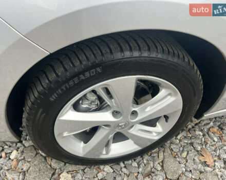 Сірий Рено Сценік, об'ємом двигуна 1.5 л та пробігом 230 тис. км за 8950 $, фото 4 на Automoto.ua