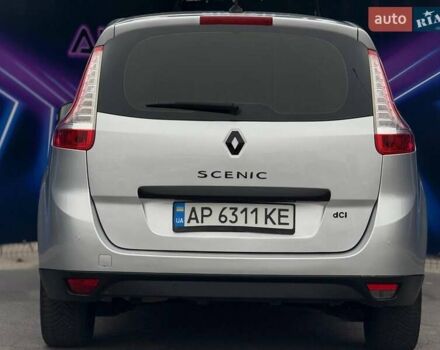 Сірий Рено Сценік, об'ємом двигуна 1.46 л та пробігом 255 тис. км за 7999 $, фото 4 на Automoto.ua