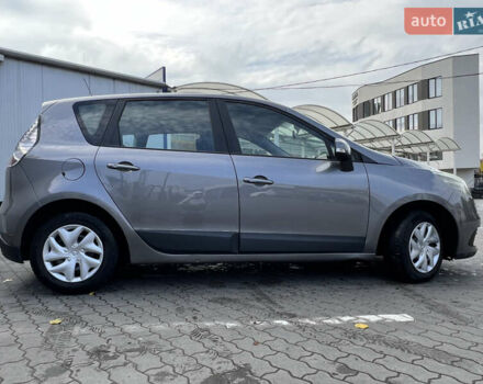 Серый Рено Сценик, объемом двигателя 1.6 л и пробегом 186 тыс. км за 7300 $, фото 8 на Automoto.ua