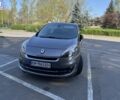 Серый Рено Сценик, объемом двигателя 1.6 л и пробегом 300 тыс. км за 7100 $, фото 1 на Automoto.ua