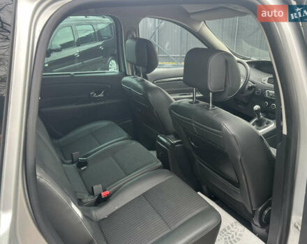 Сірий Рено Сценік, об'ємом двигуна 1.5 л та пробігом 230 тис. км за 8950 $, фото 37 на Automoto.ua