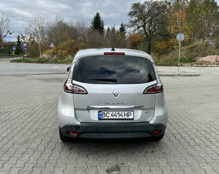 Рено Сценік 2012 у Львові на Automoto.ua Сірий Рено Сценік, об'ємом двигуна 1.46 л та пробігом 250 тис. км за 7700 $, фото 4 на Automoto.ua