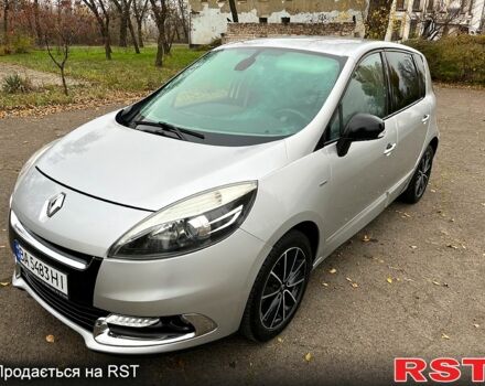 Серый Рено Сценик, объемом двигателя 1.2 л и пробегом 203 тыс. км за 7300 $, фото 1 на Automoto.ua