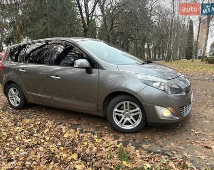 Сірий Рено Сценік, об'ємом двигуна 1.4 л та пробігом 196 тис. км за 8000 $, фото 6 на Automoto.ua