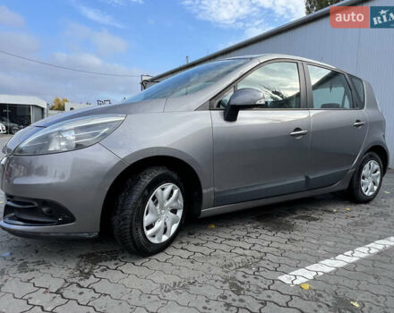 Серый Рено Сценик, объемом двигателя 1.6 л и пробегом 186 тыс. км за 7300 $, фото 17 на Automoto.ua