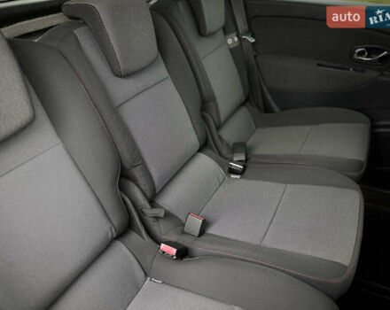 Сірий Рено Сценік, об'ємом двигуна 1.5 л та пробігом 292 тис. км за 7700 $, фото 59 на Automoto.ua