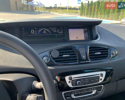 Рено Сценик 2012 в Луцке на Automoto.ua Серый Рено Сценик, объемом двигателя 1.6 л и пробегом 202 тыс. км за 9500 $, фото 15 на Automoto.ua