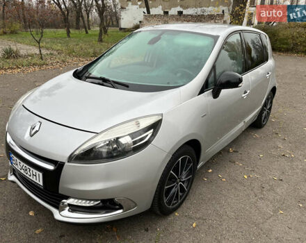 Сірий Рено Сценік, об'ємом двигуна 1.2 л та пробігом 203 тис. км за 7300 $, фото 2 на Automoto.ua